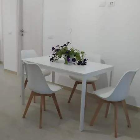 Urban Loft * ايسكيا